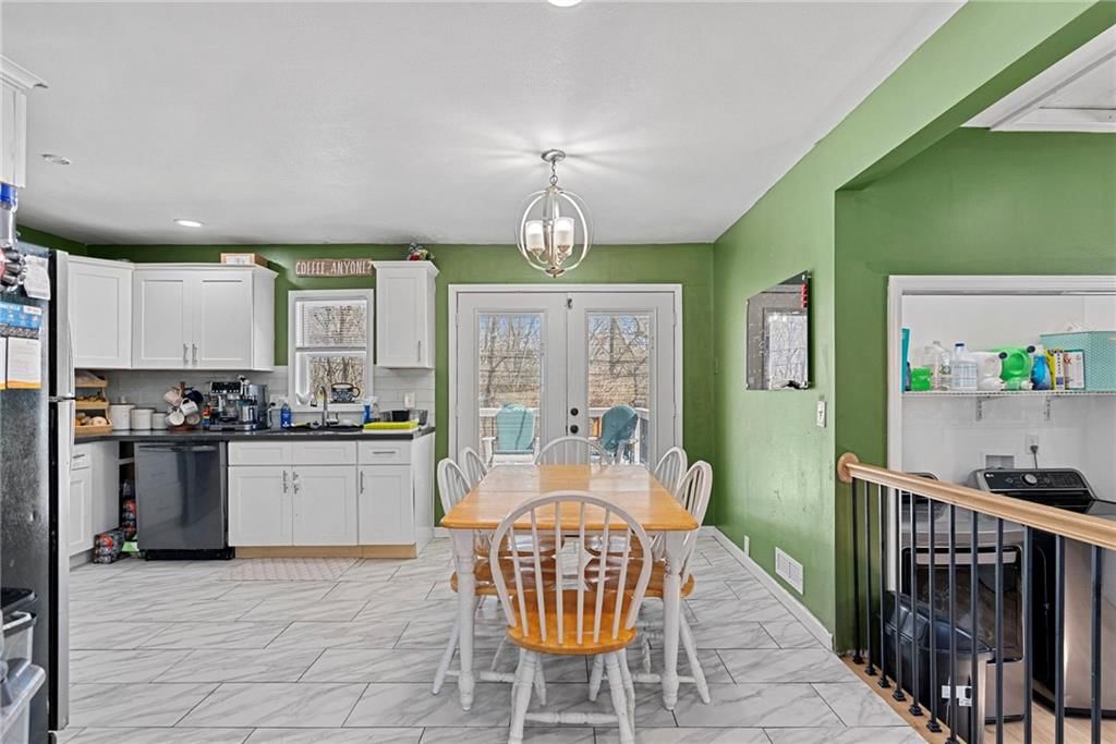 10809 Bristol Terrace — photo 7