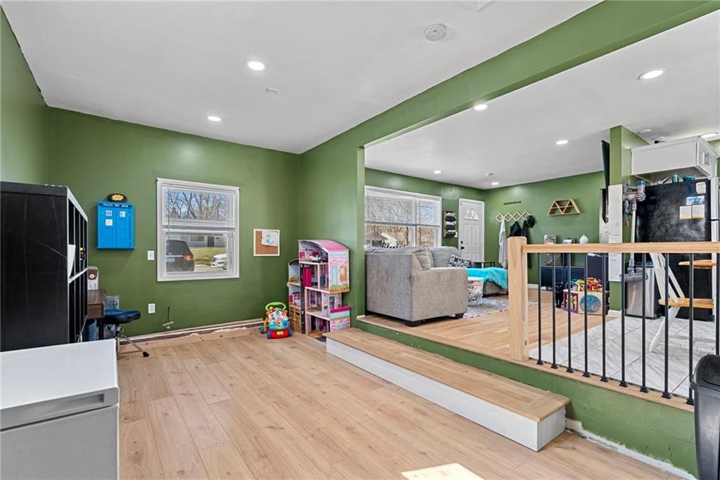 10809 Bristol Terrace — photo 8