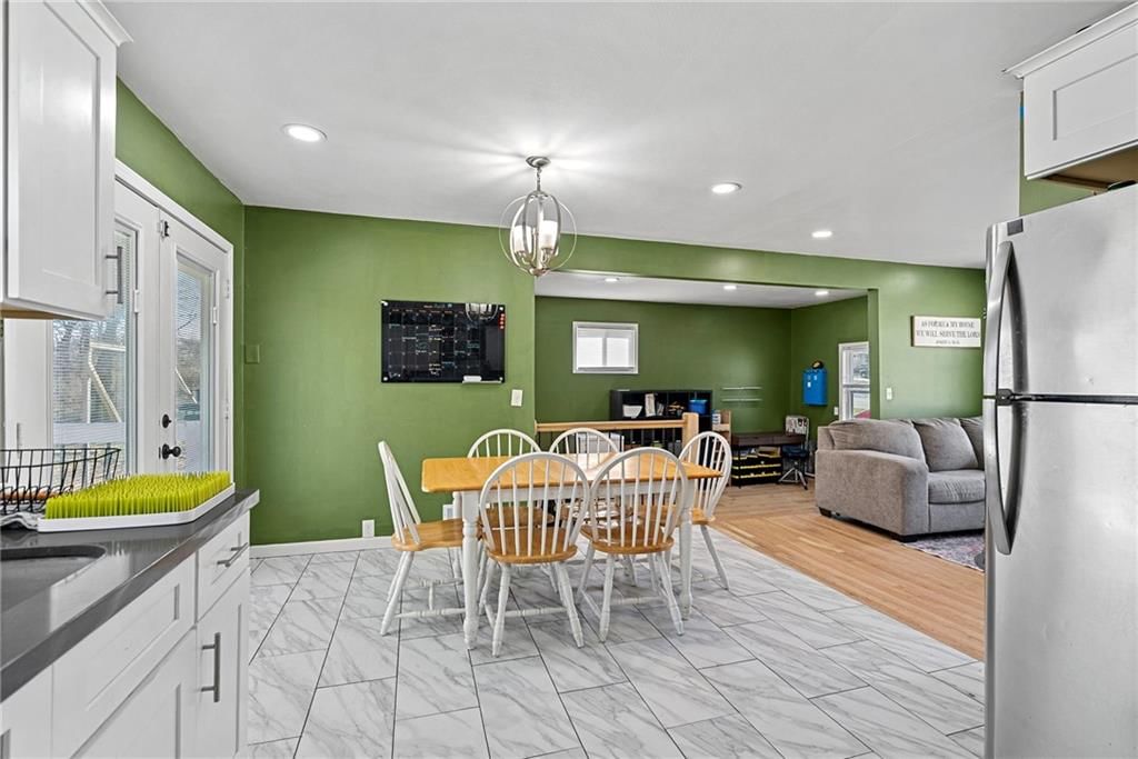 10809 Bristol Terrace — photo 9