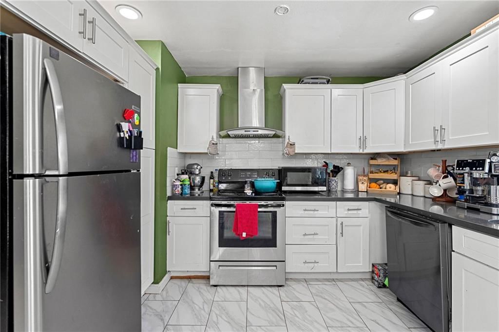 10809 Bristol Terrace — photo 12