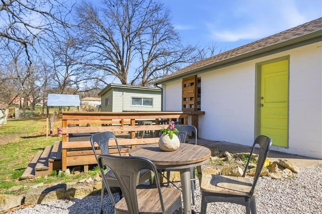 5400 Yecker Avenue — photo 26