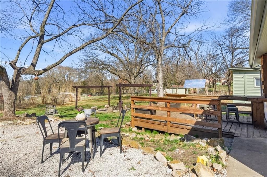 5400 Yecker Avenue — photo 27