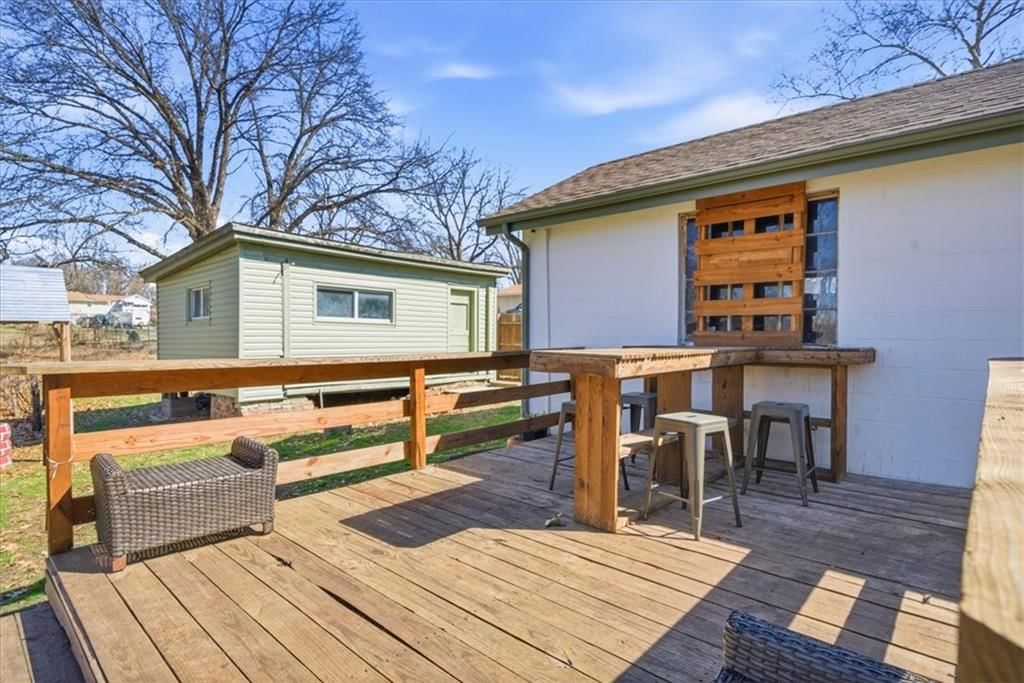 5400 Yecker Avenue — photo 28