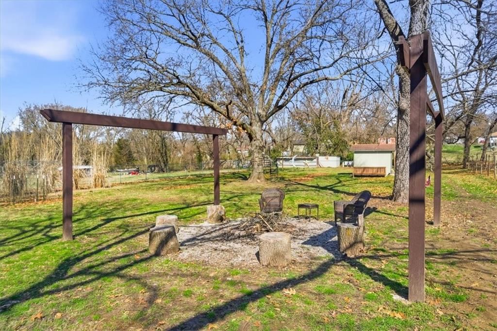 5400 Yecker Avenue — photo 30
