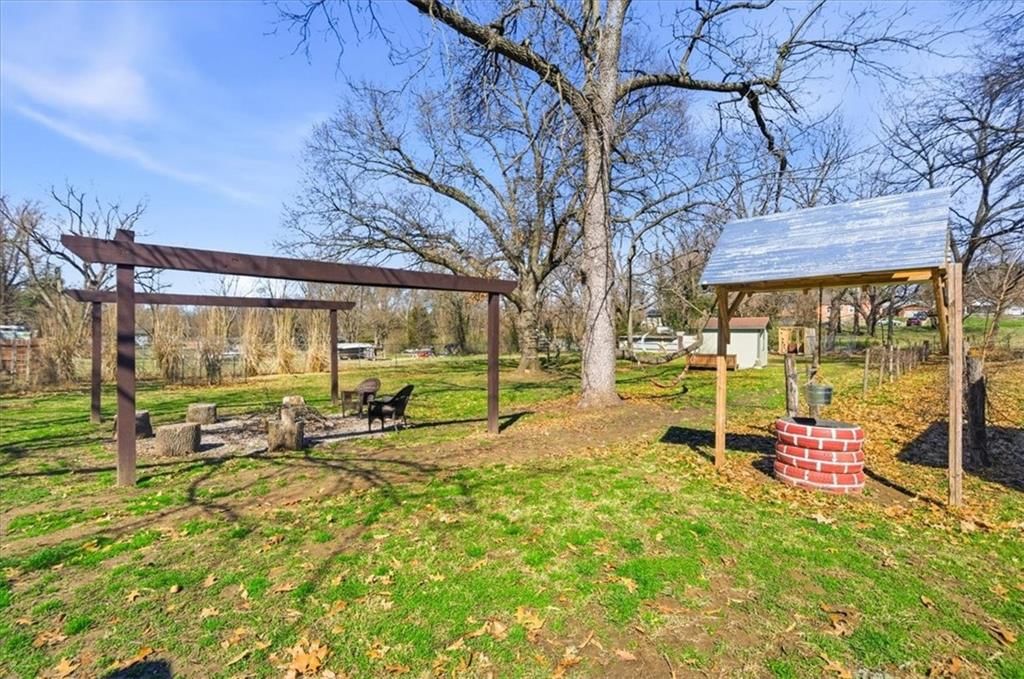 5400 Yecker Avenue — photo 32