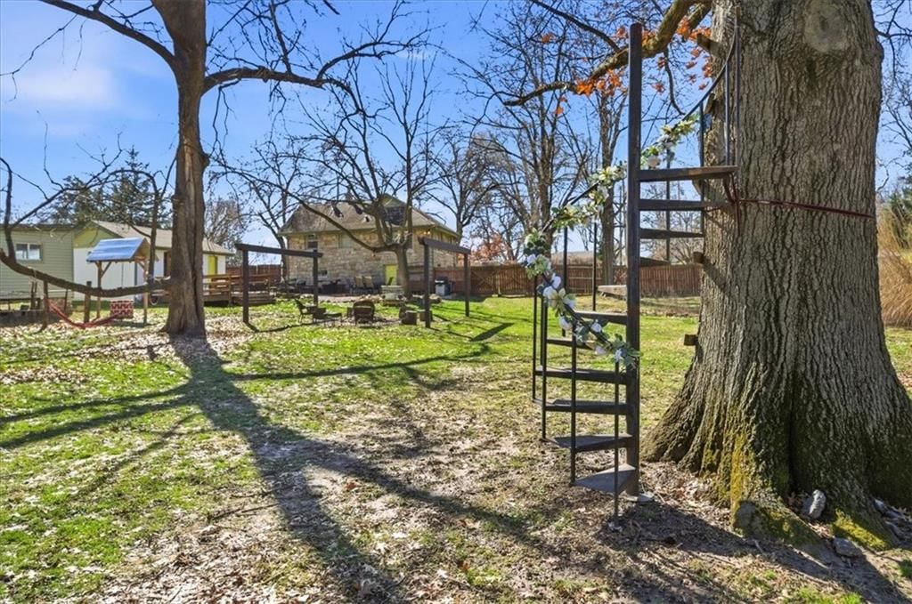 5400 Yecker Avenue — photo 33