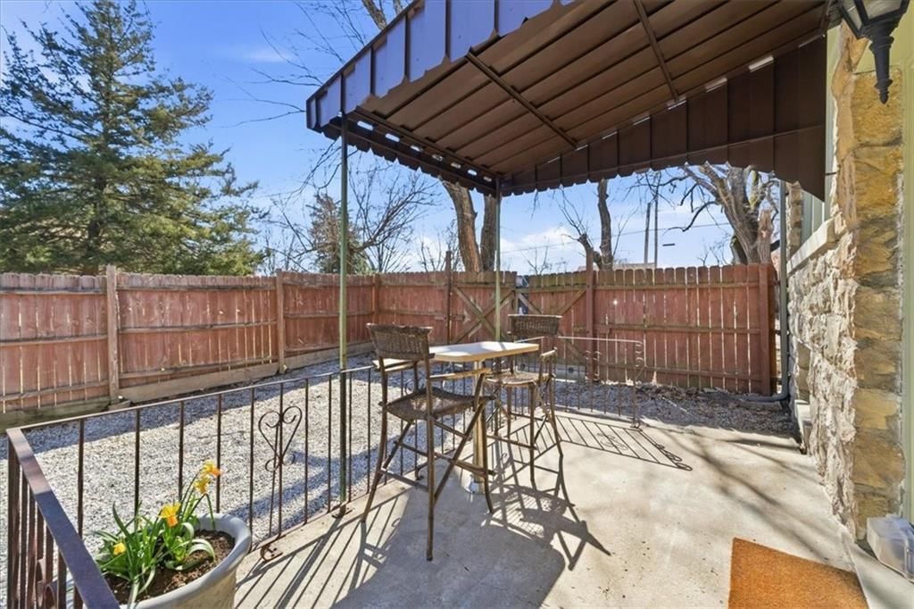 5400 Yecker Avenue — photo 37
