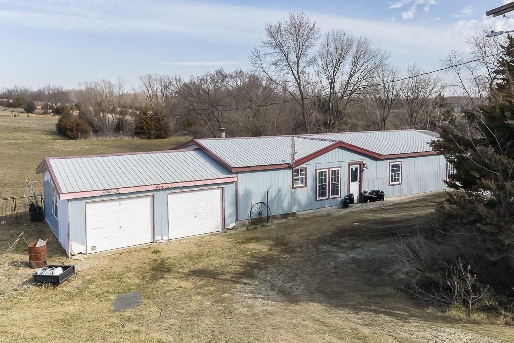 18826 54th Street, McLouth, KS