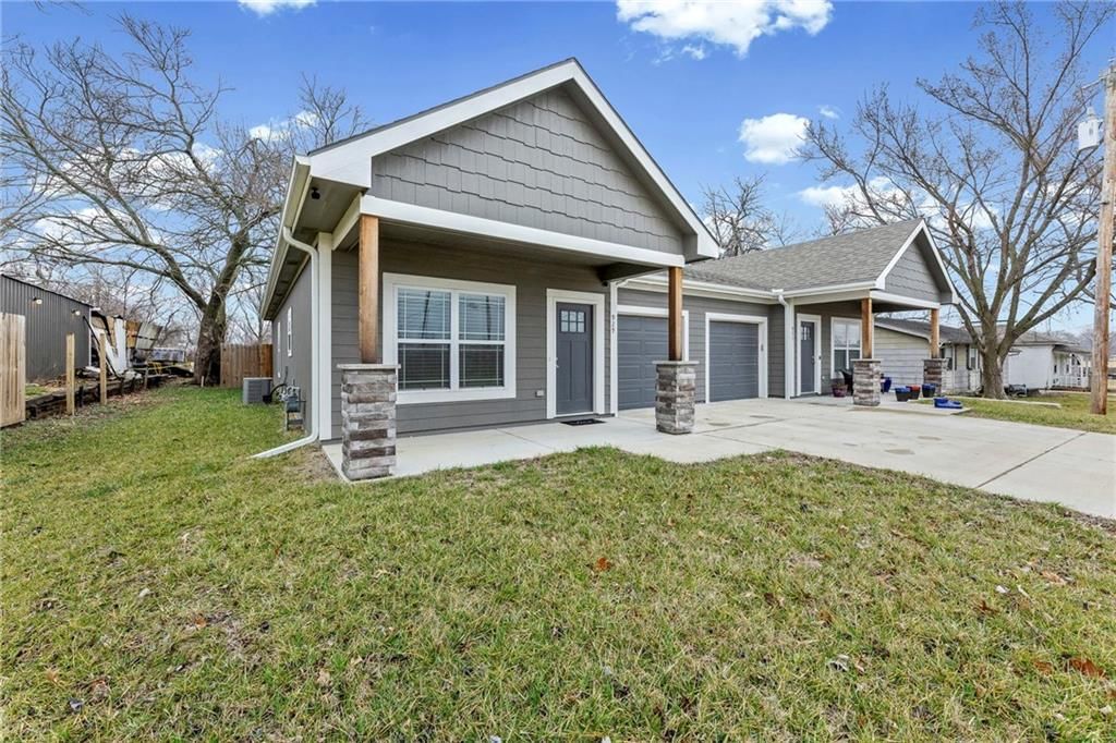 929 E Wilson Street, Ottawa, KS