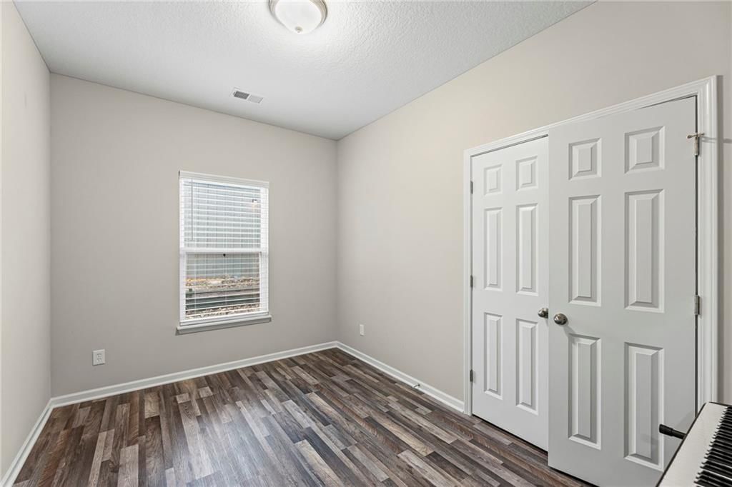 929 E Wilson Street — photo 21