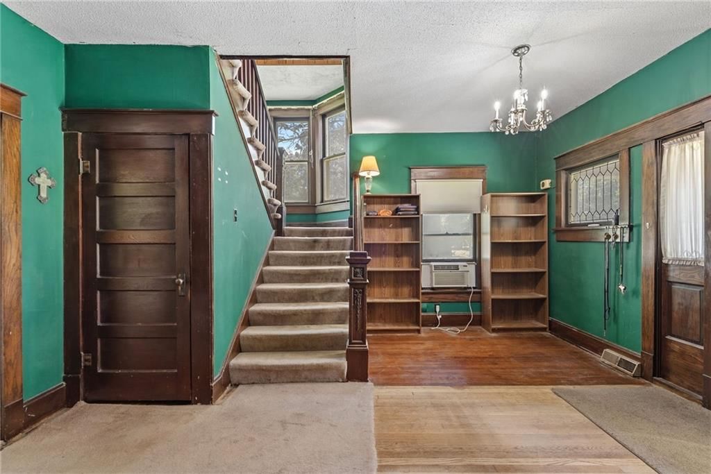 602 W Walnut Street — photo 12