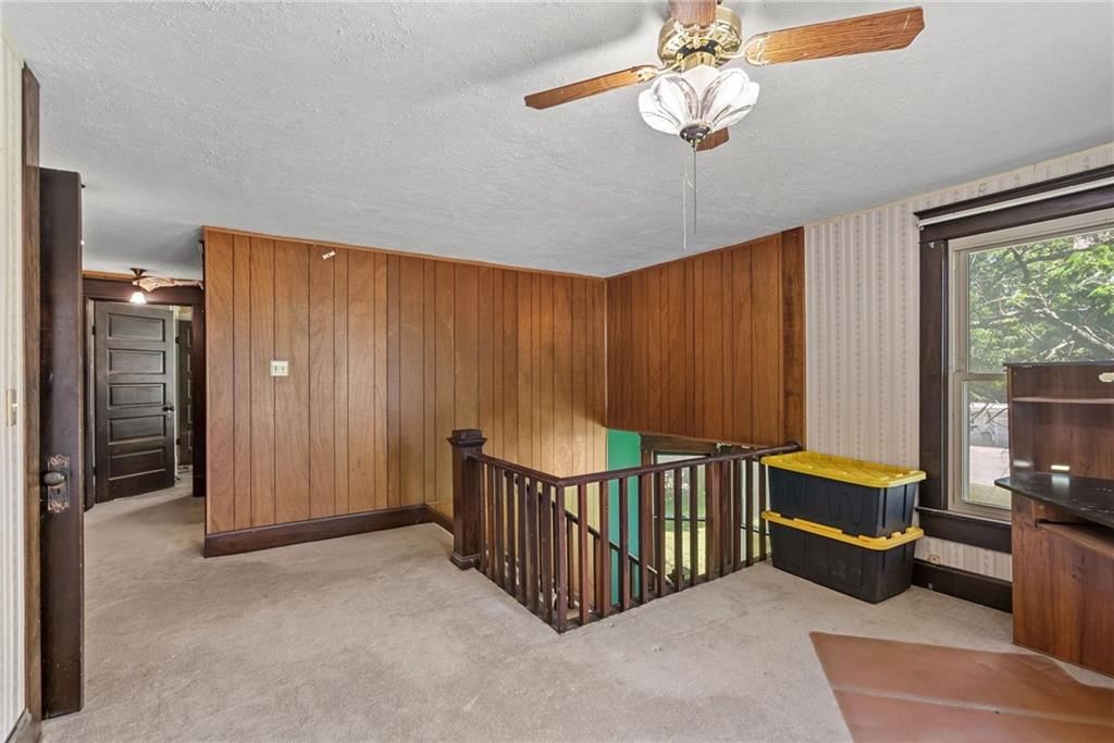 602 W Walnut Street — photo 22
