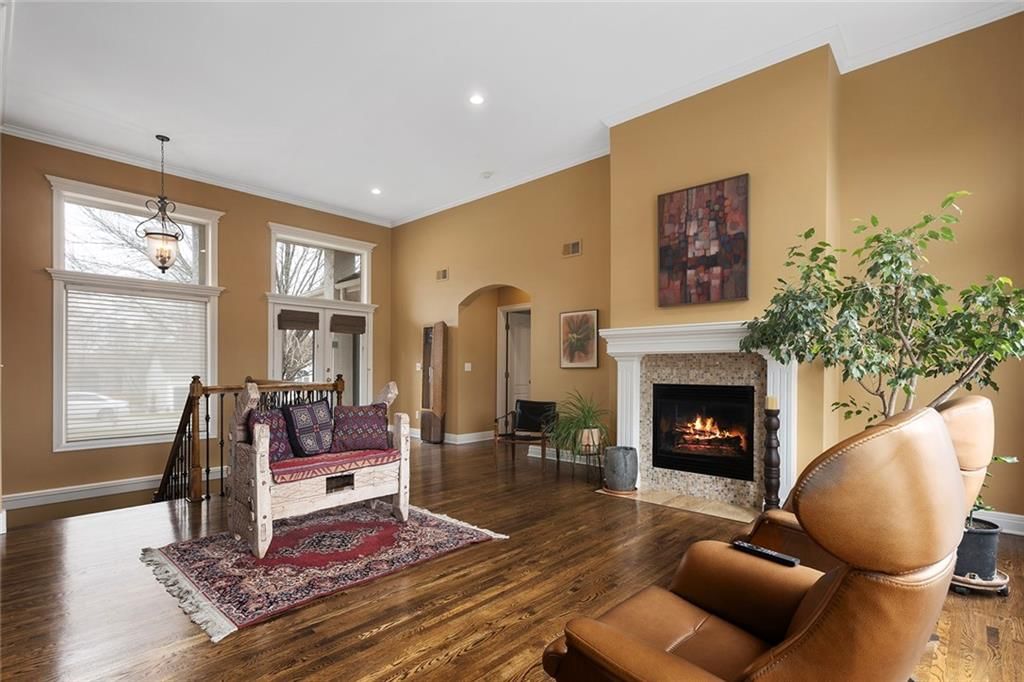 5701 NE Coral Drive — photo 4