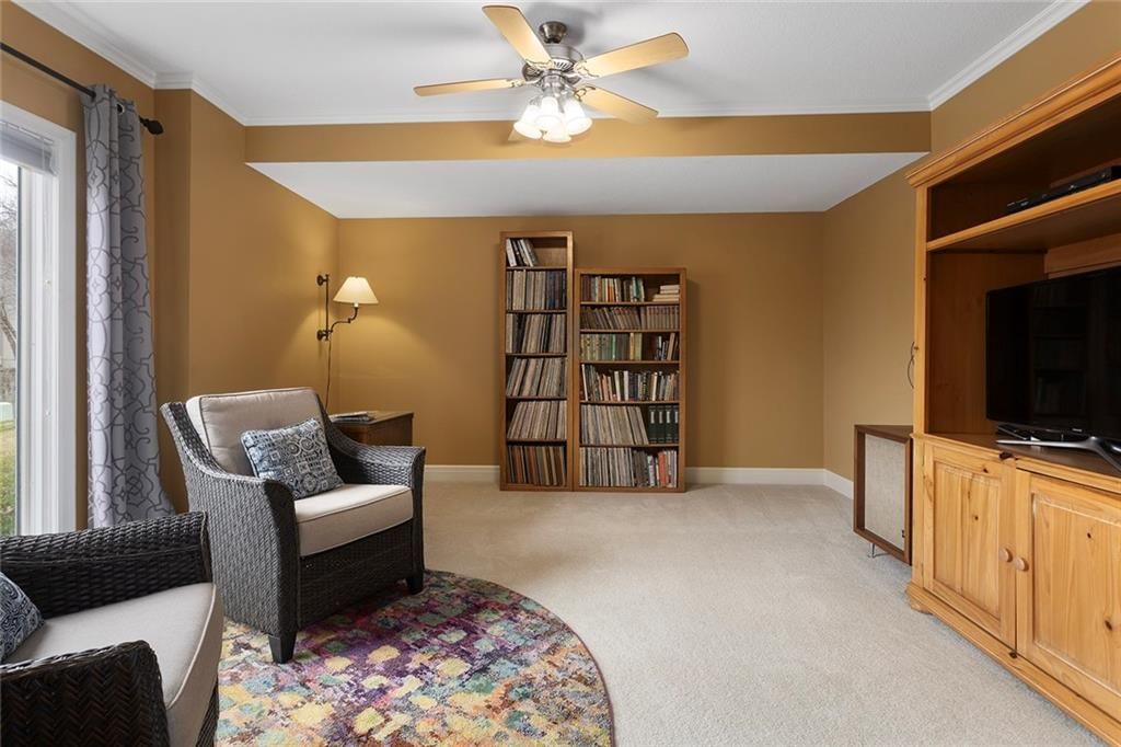 5701 NE Coral Drive — photo 25