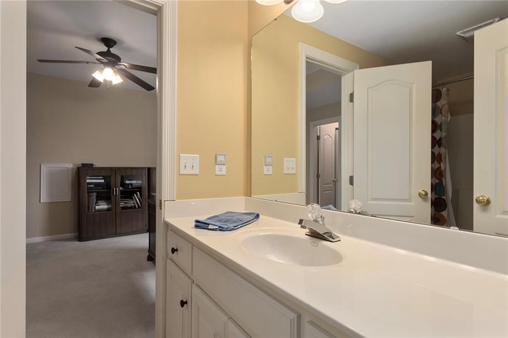 5701 NE Coral Drive — photo 30