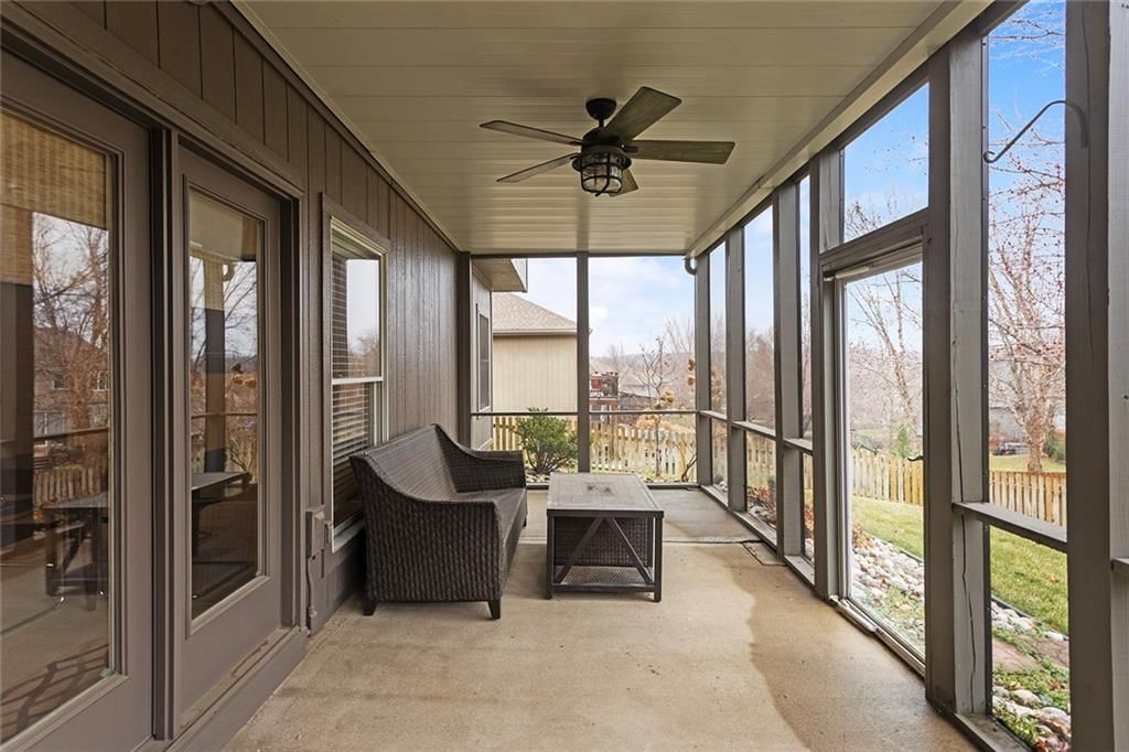 5701 NE Coral Drive — photo 35