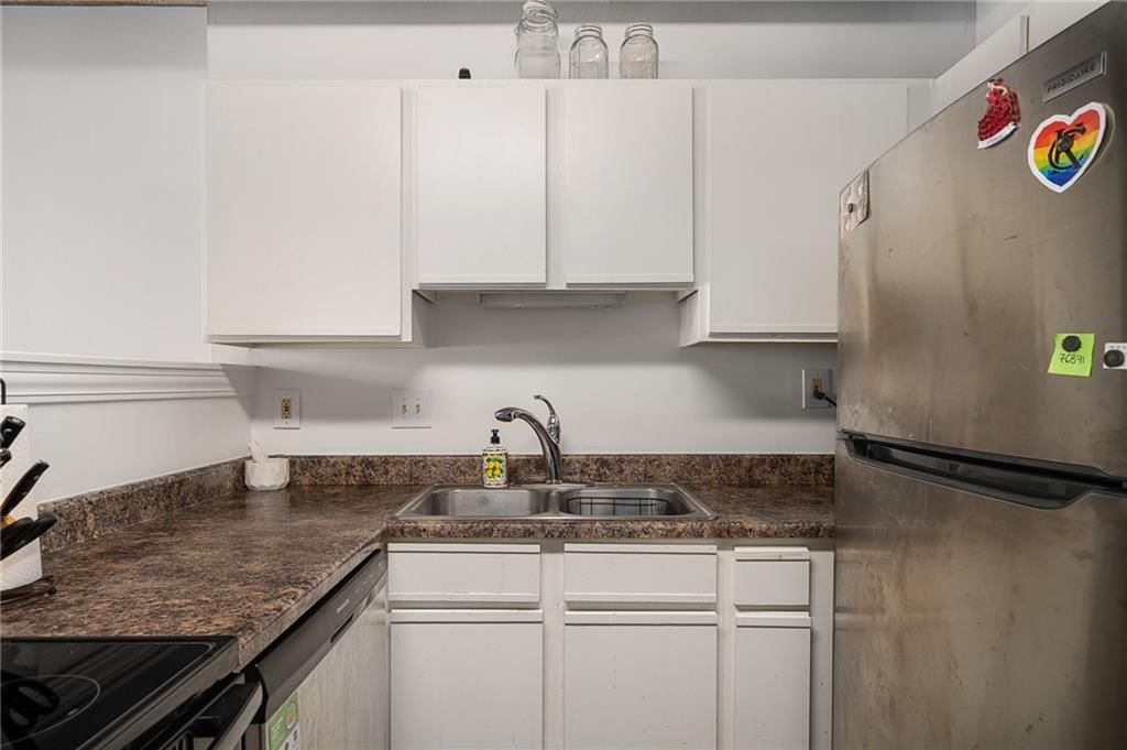 700 Broadway Boulevard — photo 22