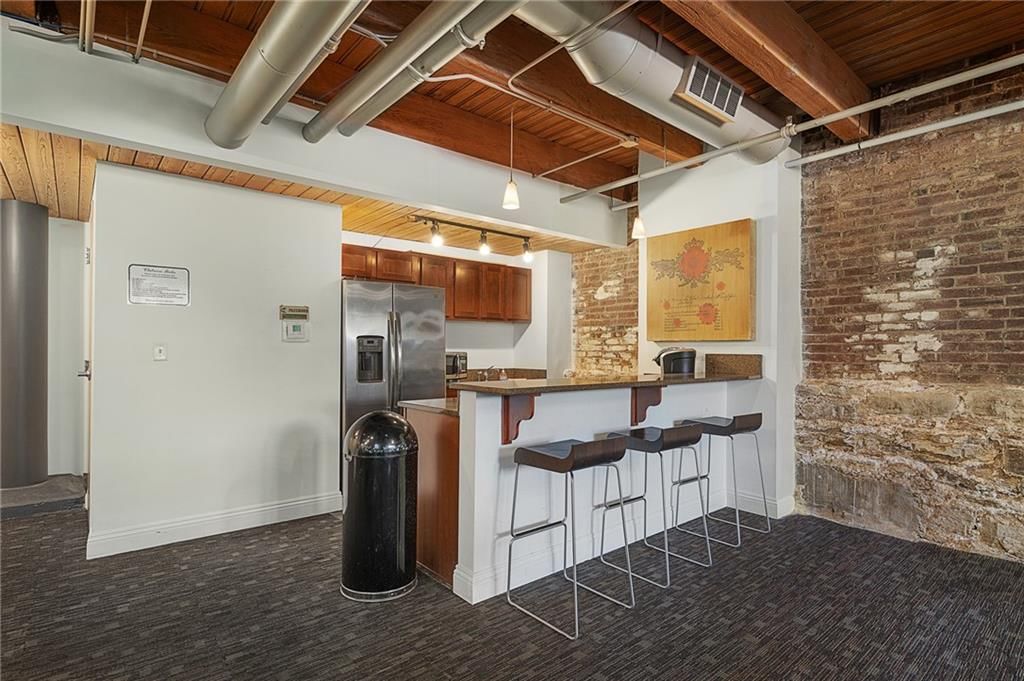 700 Broadway Boulevard — photo 31