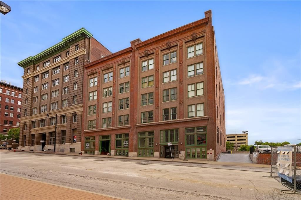 700 Broadway Boulevard — photo 45