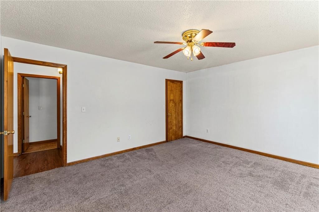 213 N 4TH Street — photo 9