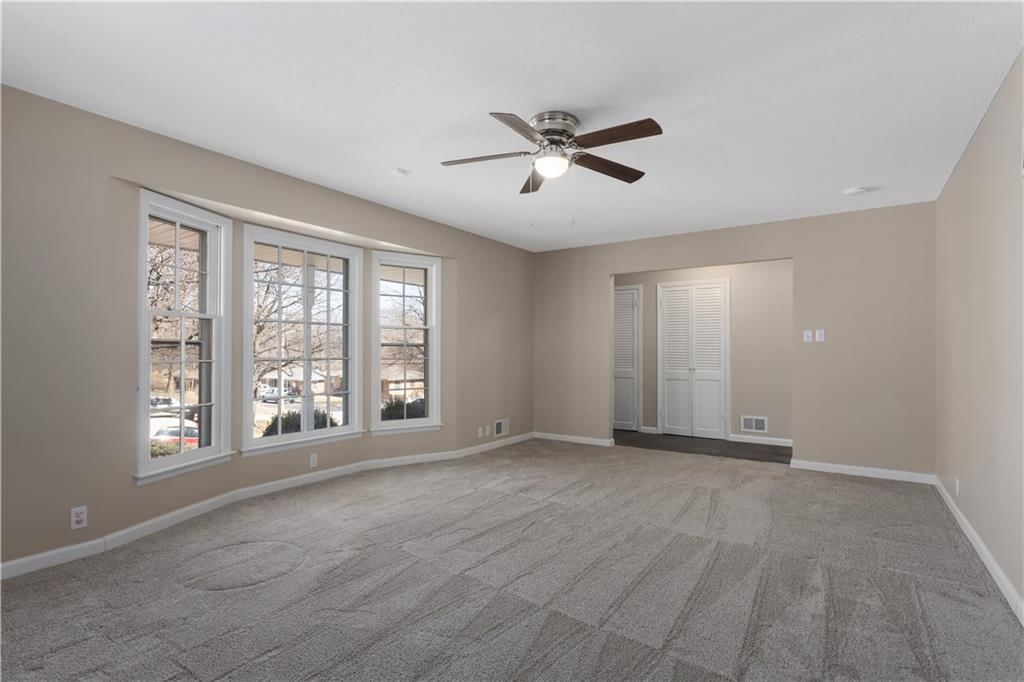 9807 Jewell Court — photo 5