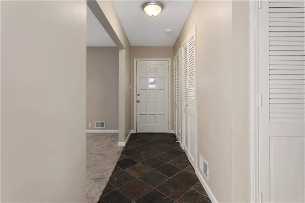 9807 Jewell Court — photo 6