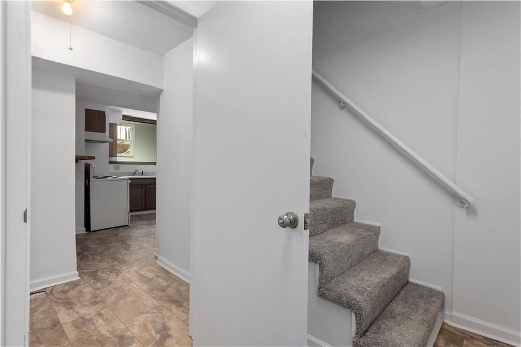 9807 Jewell Court — photo 21