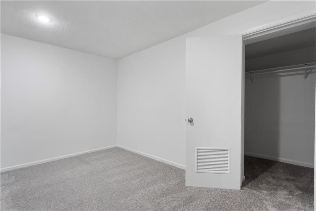 9807 Jewell Court — photo 31