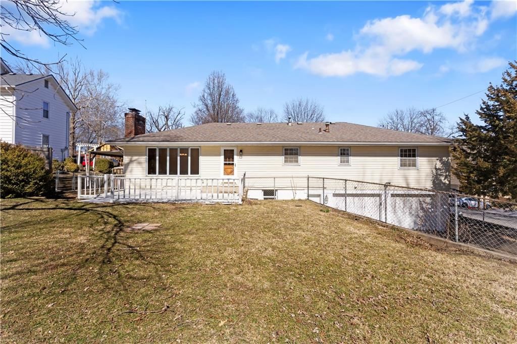 9807 Jewell Court — photo 40