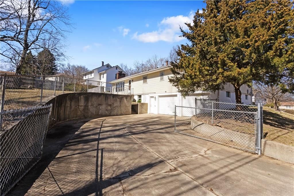 9807 Jewell Court — photo 41