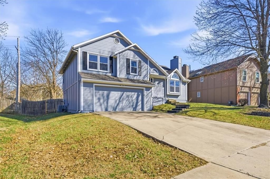 15749 Horton Street — photo 3