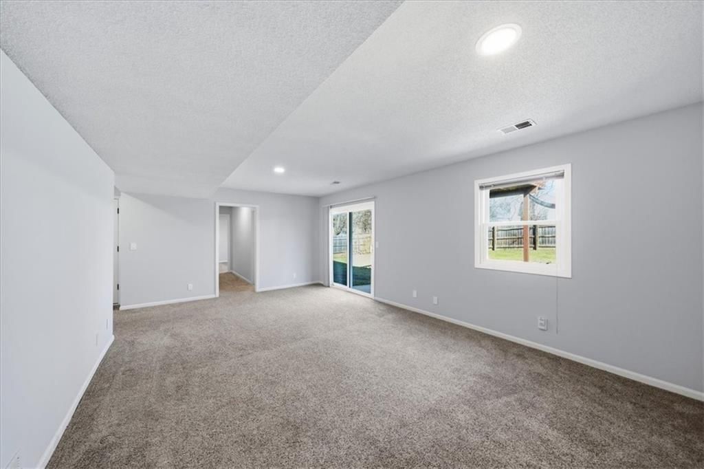 15749 Horton Street — photo 28