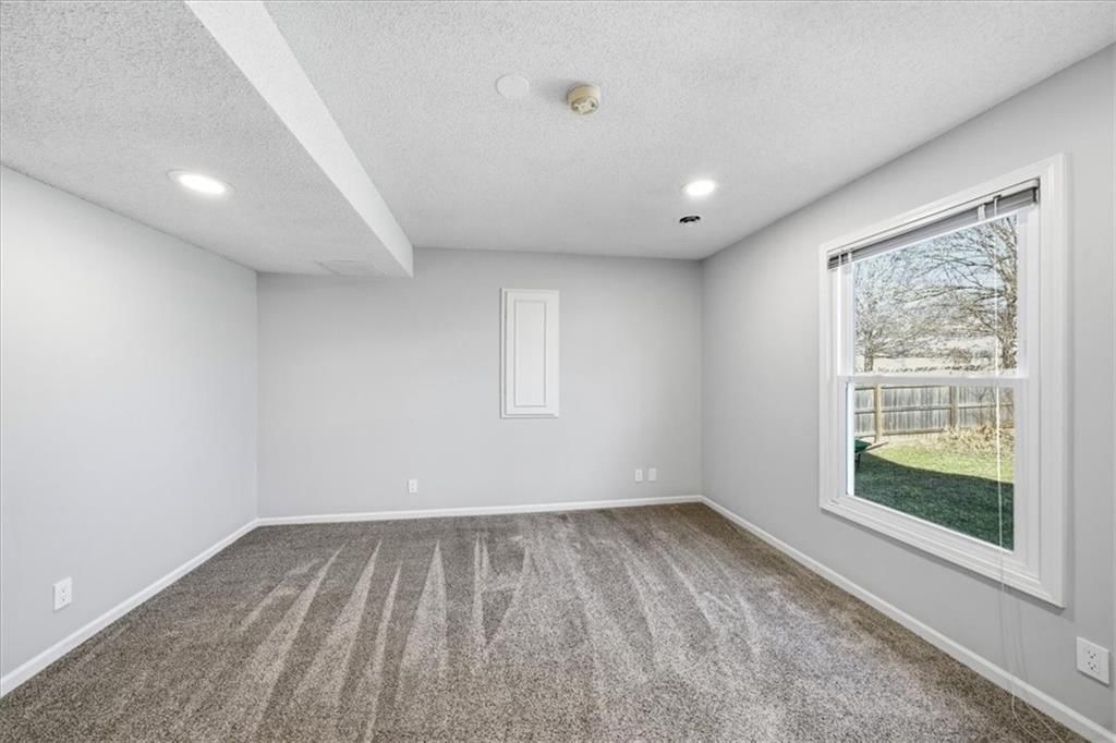 15749 Horton Street — photo 29