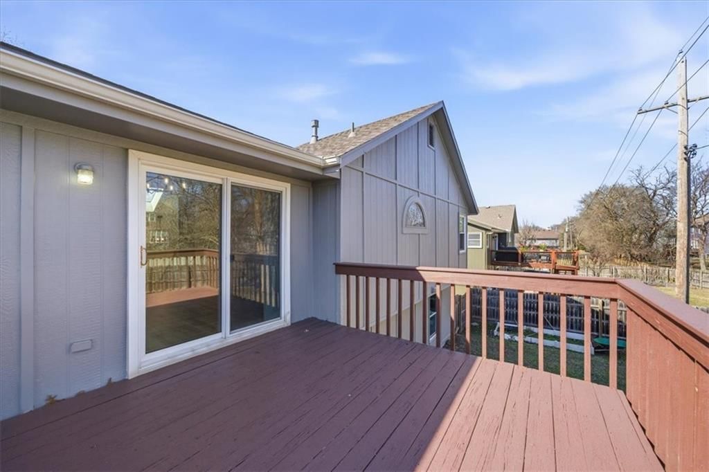 15749 Horton Street — photo 31