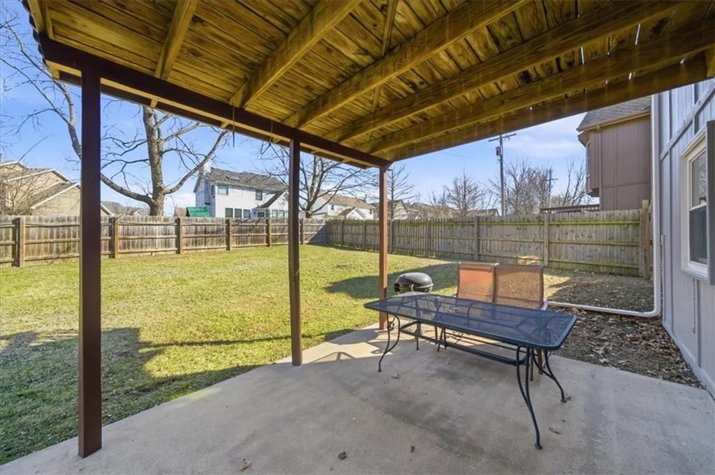 15749 Horton Street — photo 32