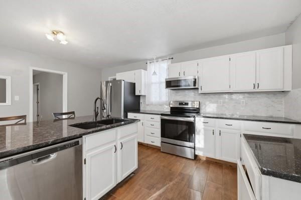 206 E 13th Street — photo 10