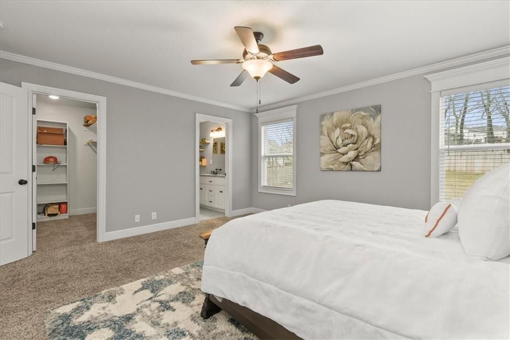 801 NW Hickory Ridge Drive — photo 14