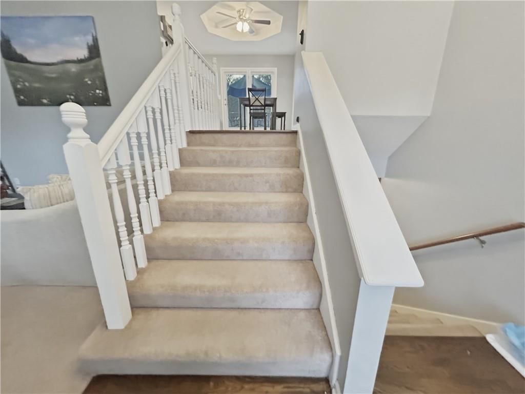 1109 N Annie Street — photo 4