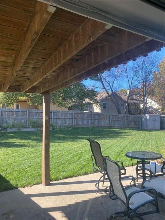 1109 N Annie Street — photo 23