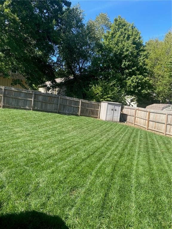 1109 N Annie Street — photo 25