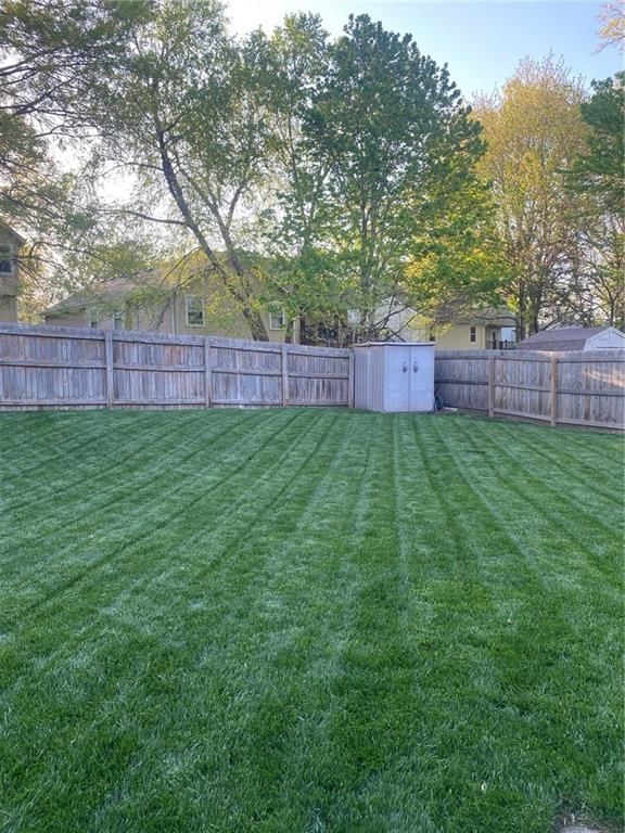 1109 N Annie Street — photo 27