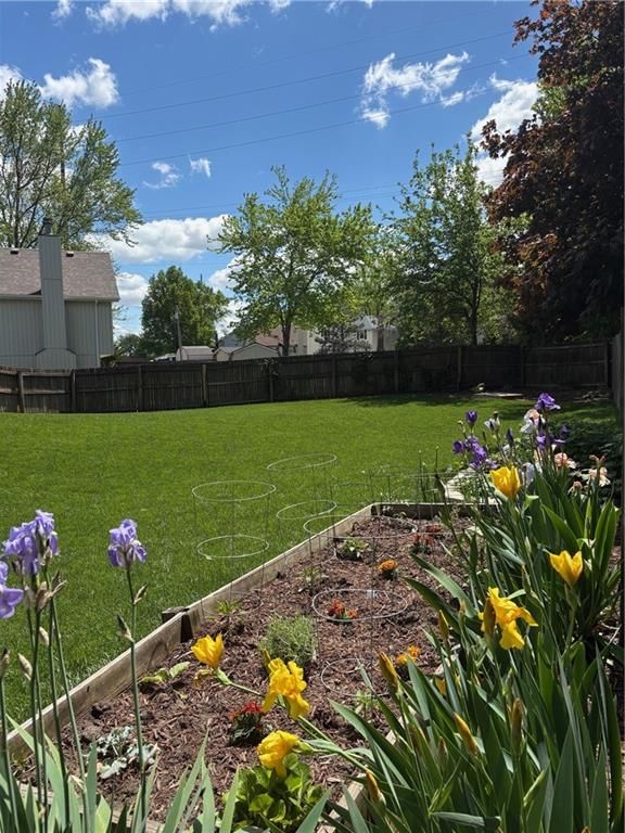 1109 N Annie Street — photo 31
