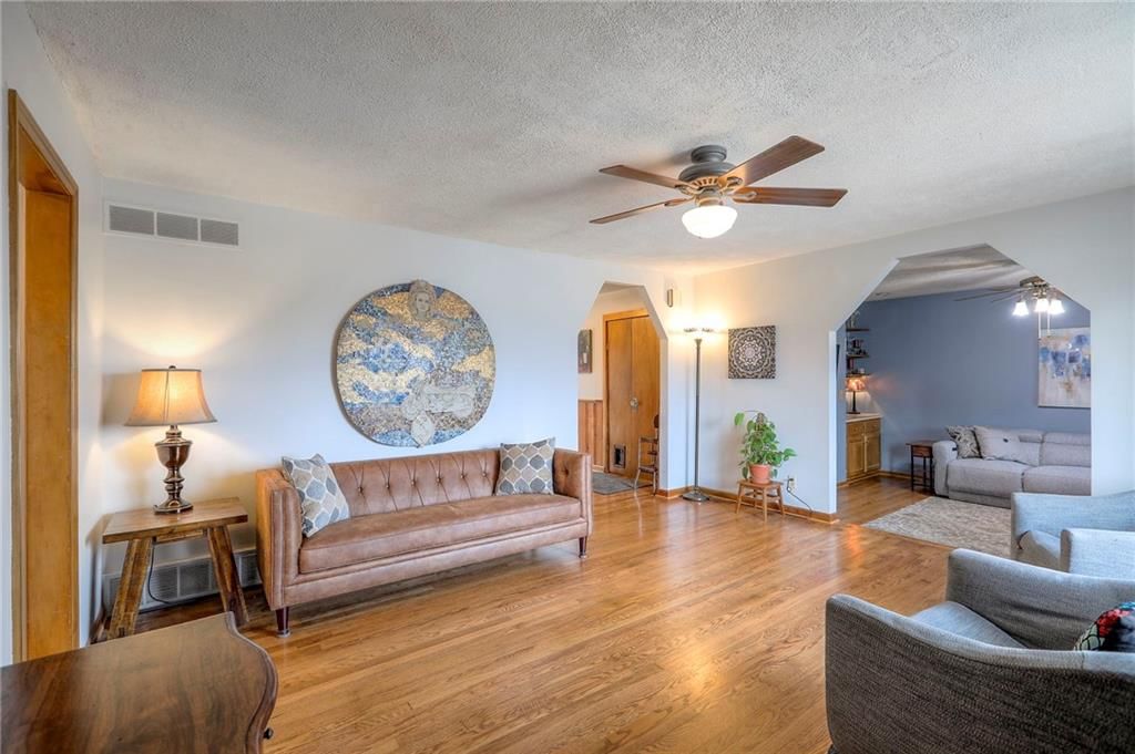 8409 E 47th Terrace — photo 4