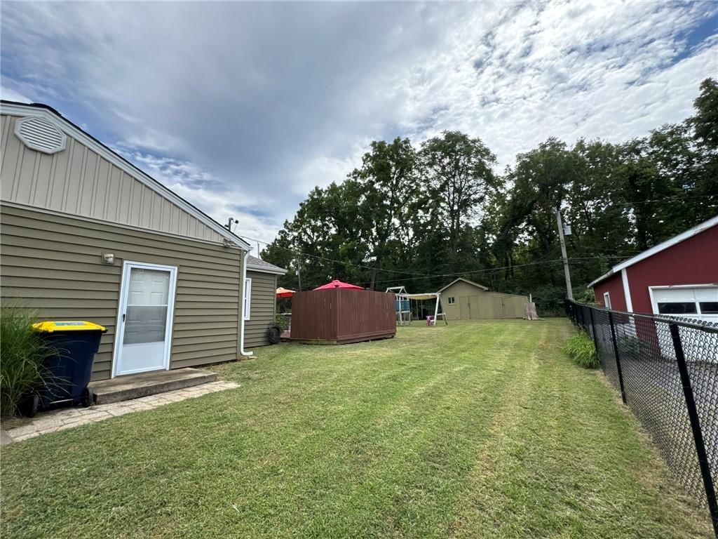 8409 E 47th Terrace — photo 45
