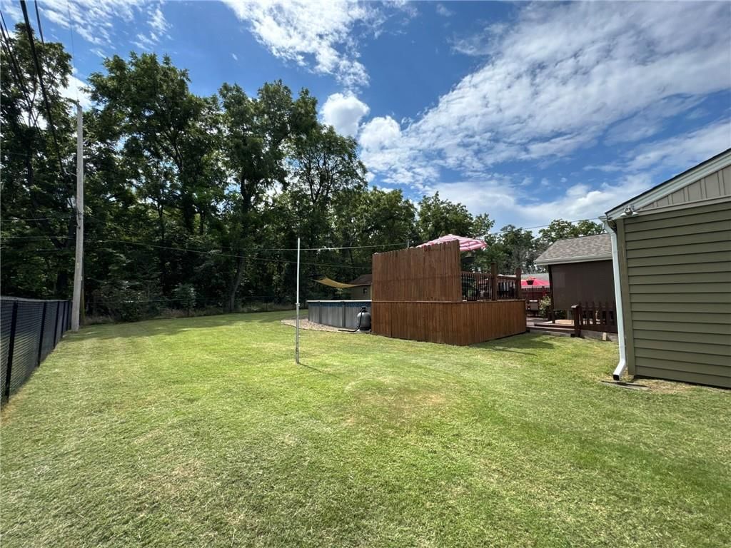8409 E 47th Terrace — photo 46