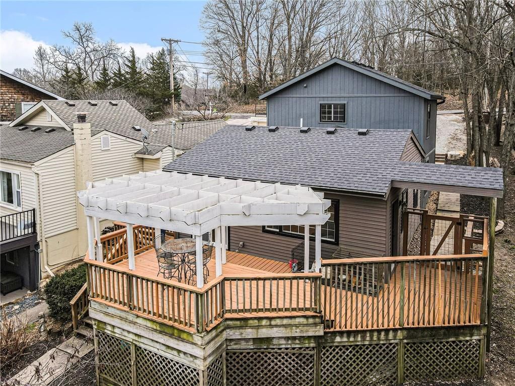 77 R Street — photo 2