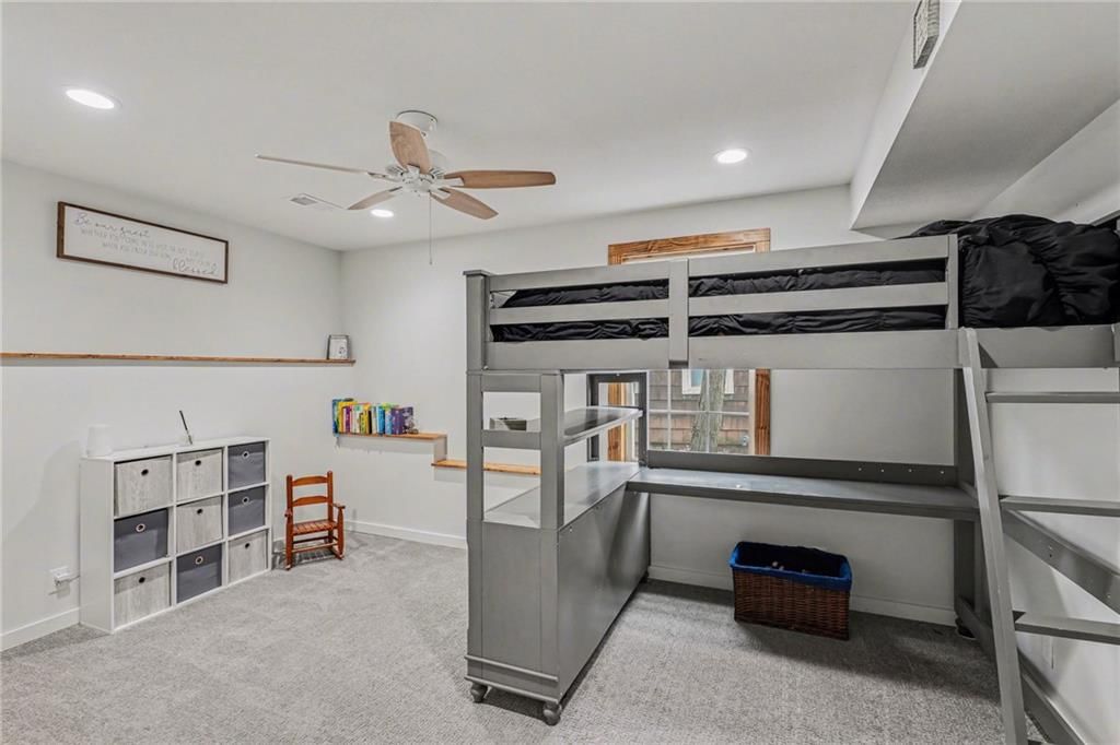 77 R Street — photo 16