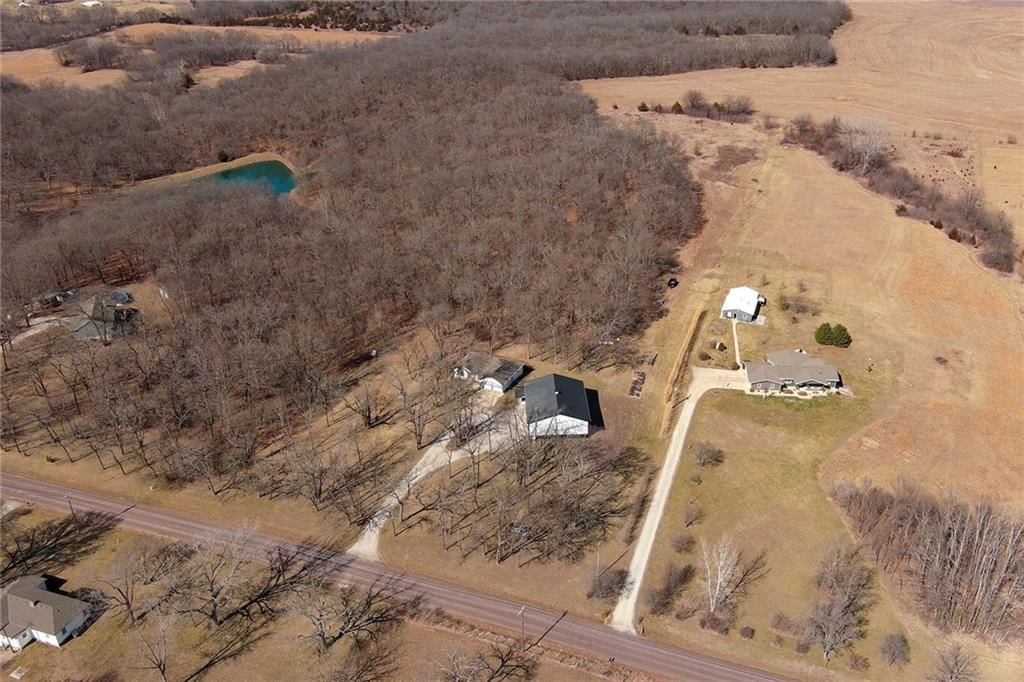 19750 Stranger Road — photo 10