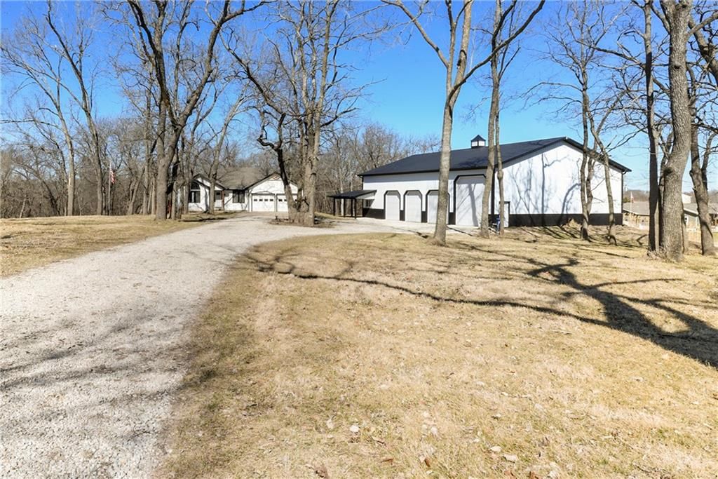 19750 Stranger Road — photo 24