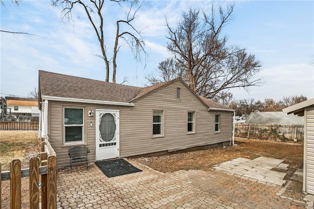 10402 E Kentucky Road — photo 3